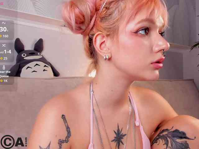 Molly-Platt Live Webcam on BongaCams