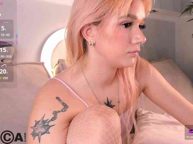 Molly-Platt webcam