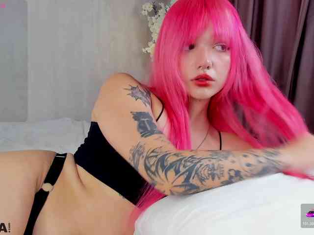 Molly-Platt webcam