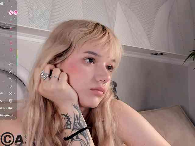 Molly-Platt webcam