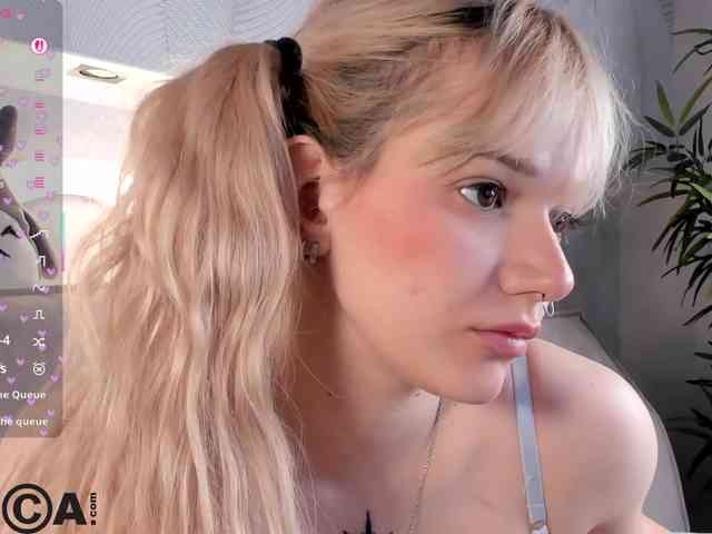 Molly-Platt webcam