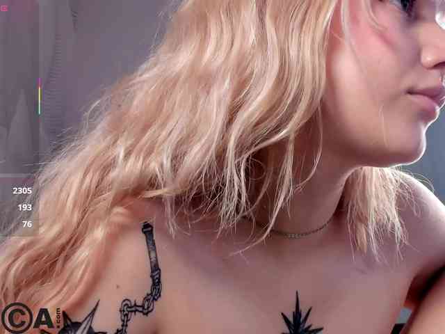 Molly-Platt webcam