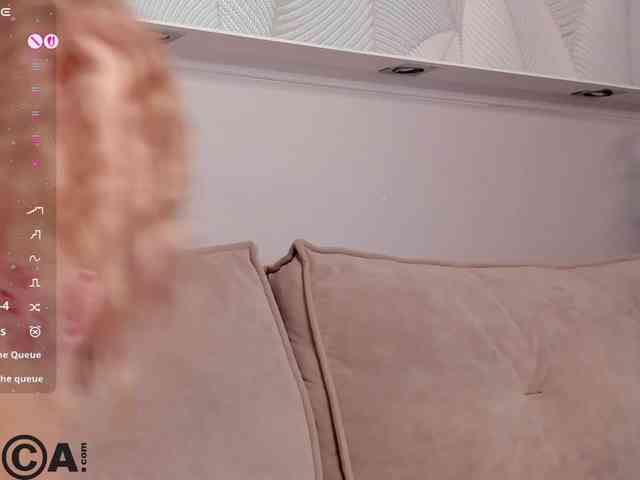 Molly-Platt webcam