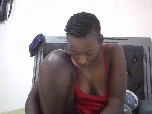 Luckyshee14 webcam