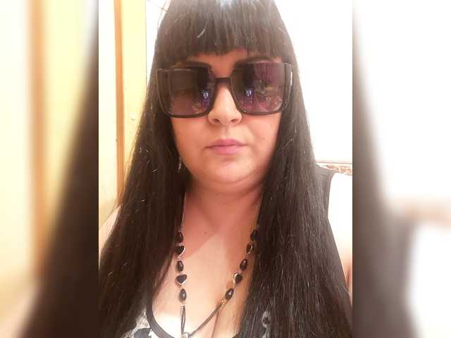 BlackNight's BongaCams show and profile