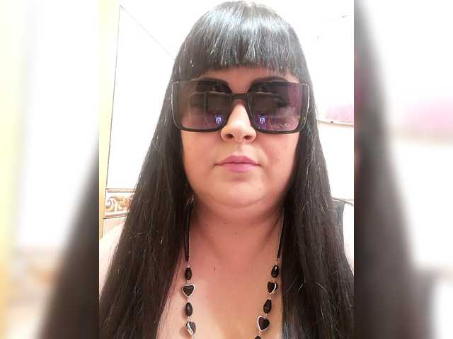 BlackNight's BongaCams show and profile