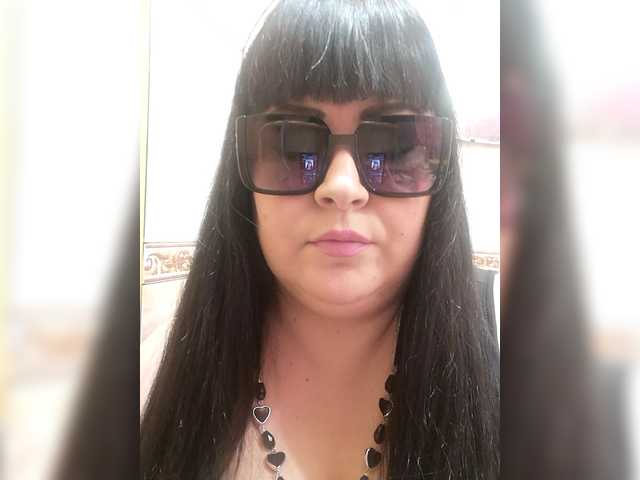 BlackNight's BongaCams show and profile