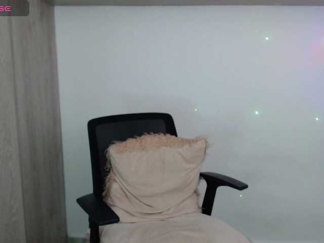 Mara- live cam on BongaCams