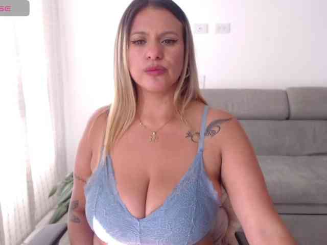 Modella: Mara-