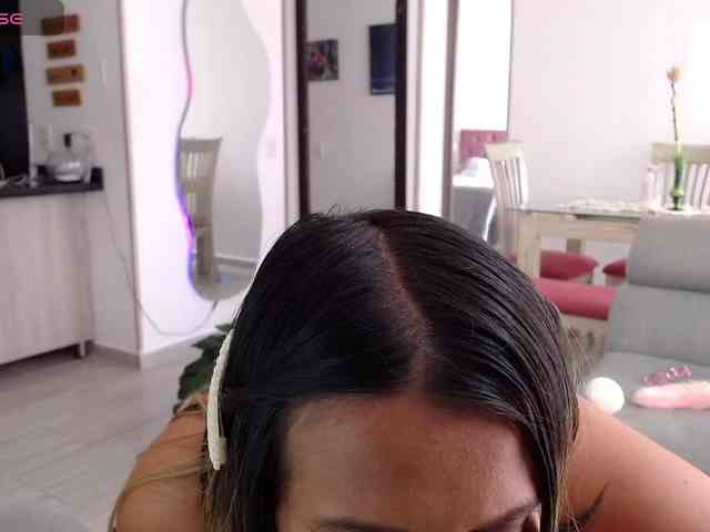 Modella: Mara-