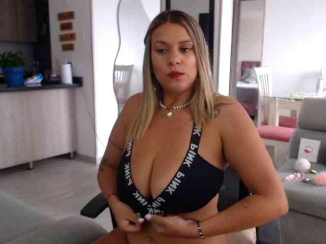Modella: Mara-