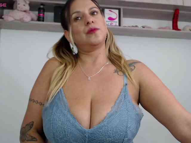 Modella: Mara-
