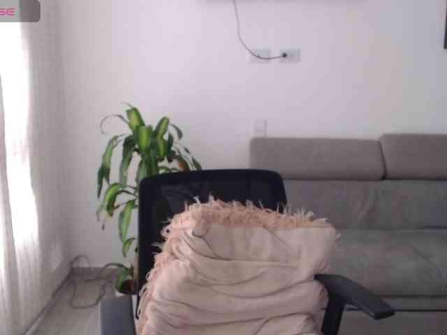 Modella: Mara-