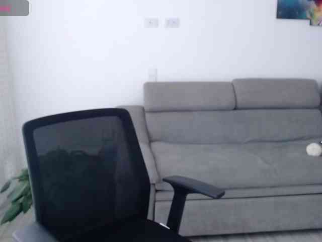 Modella: Mara-