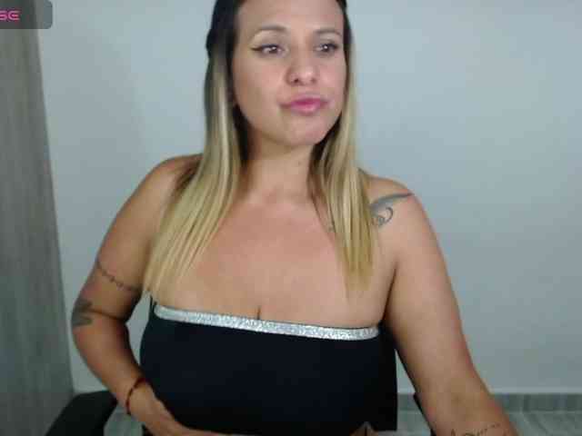 Modella: Mara-