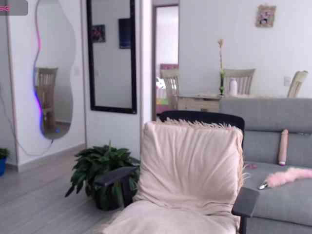 Modella: Mara-