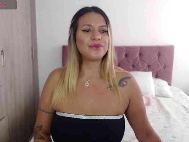 Modella: Mara-