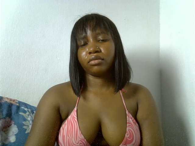 Pinkcherry live cam on BongaCams