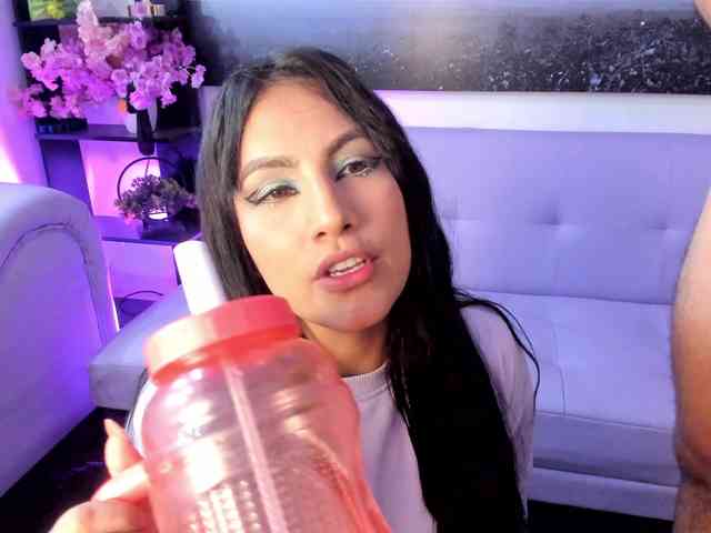 Briannasexy00 webcam