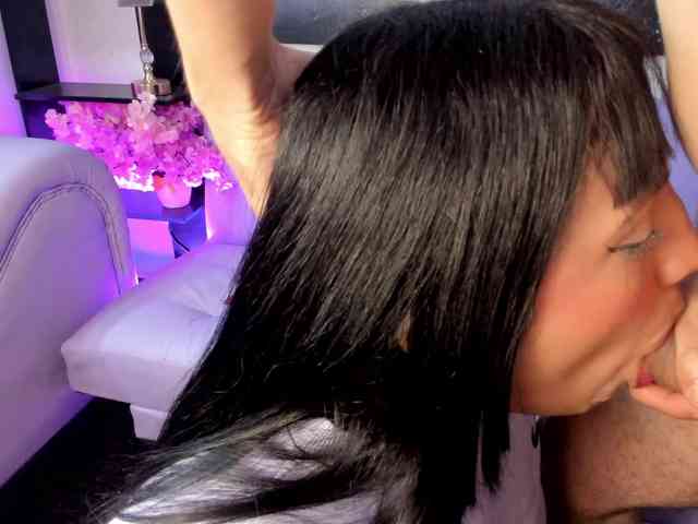 Briannasexy00 webcam