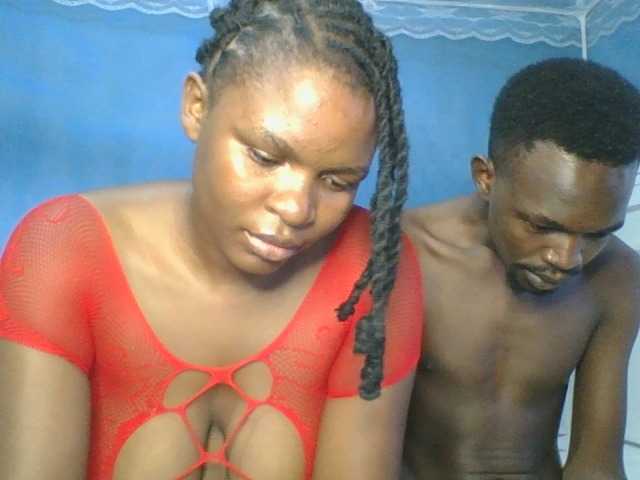 Thearo live cam on BongaCams