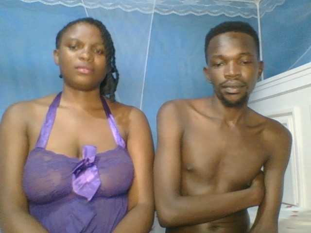 Thearo live cam on BongaCams