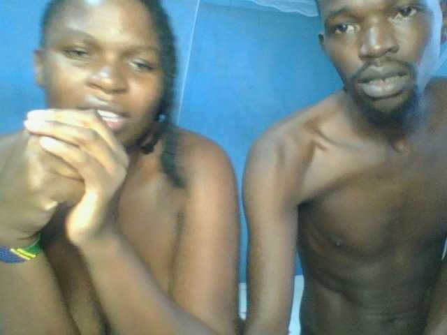 Thearo live cam on BongaCams