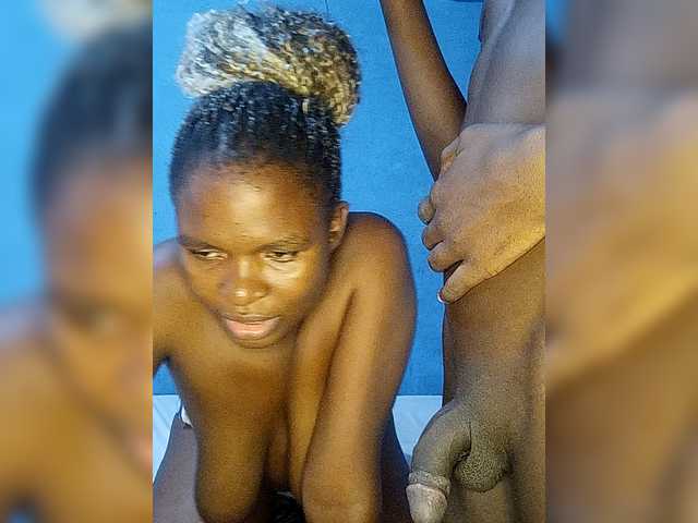 Thearo's BongaCams show and profile