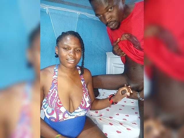 Thearo live cam on BongaCams