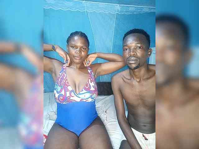 Shadia45 webcam