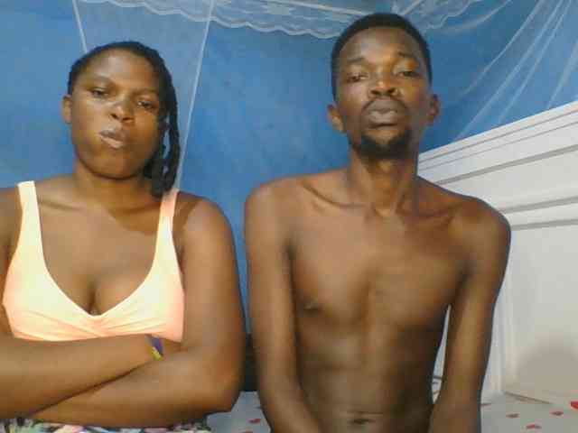 Shadia45 webcam