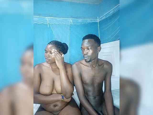 Shadia45 webcam