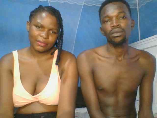 Shadia45 webcam
