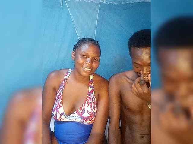 Shadia45 webcam