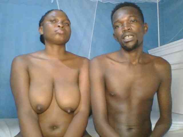 Shadia45 webcam