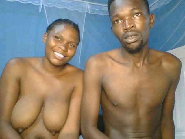 Shadia45 webcam