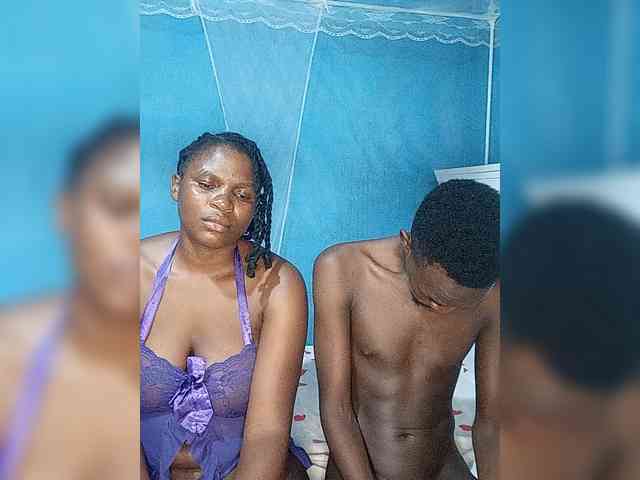 Shadia45 webcam