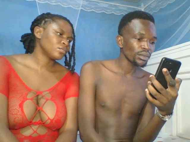 Shadia45 webcam