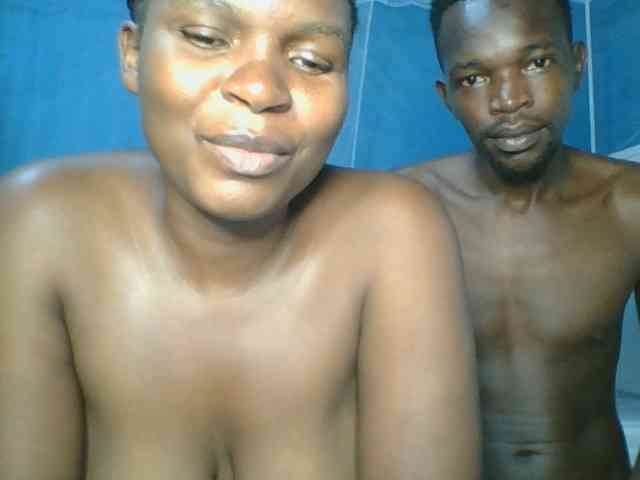 Shadia45 webcam