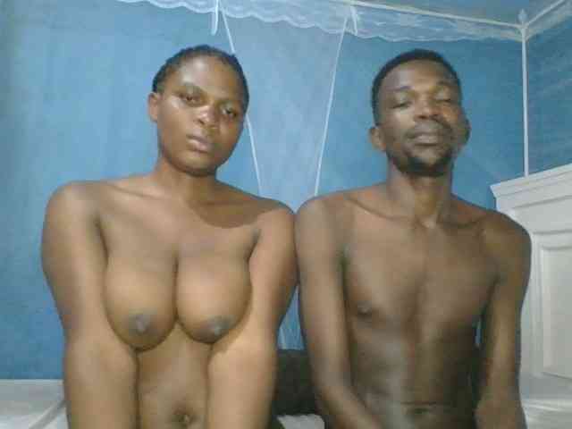 Shadia45 webcam