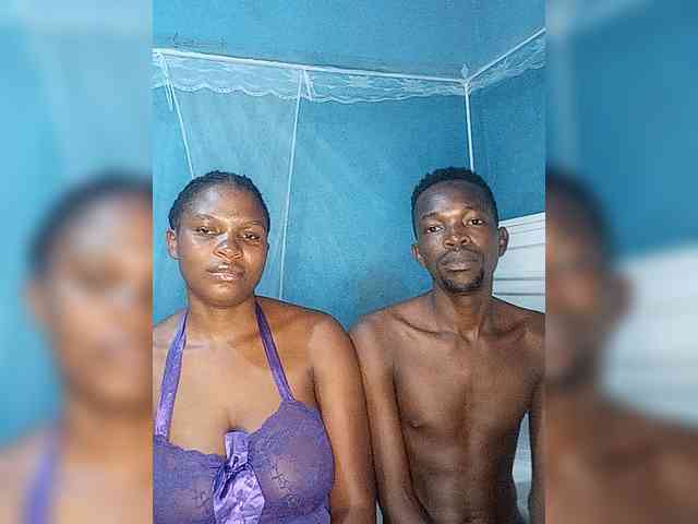 Shadia45 webcam