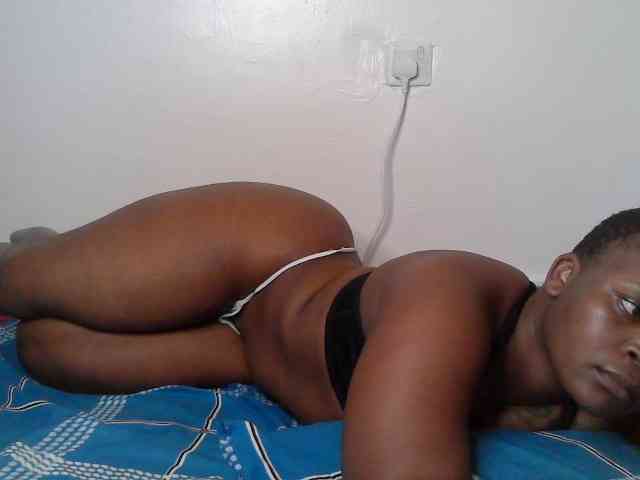 Queen-venny webcam