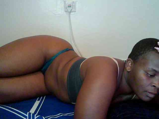 Queen-venny webcam