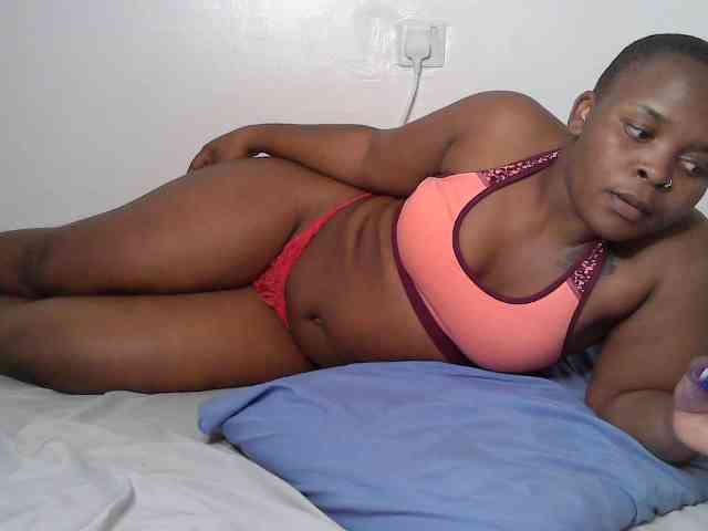 Queen-venny webcam