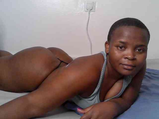 Queen-venny webcam