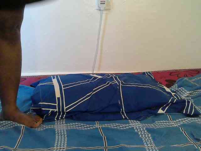 Queen-venny webcam