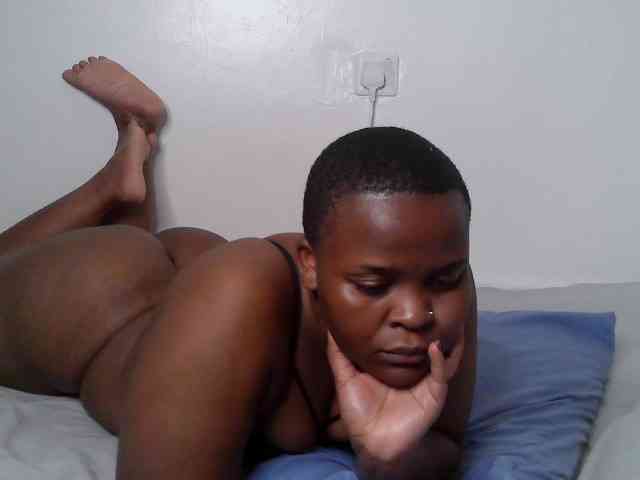 Queen-venny webcam