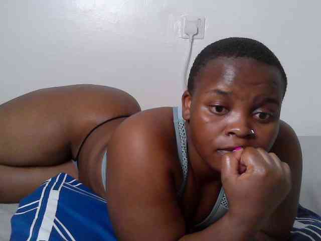 Queen-venny webcam