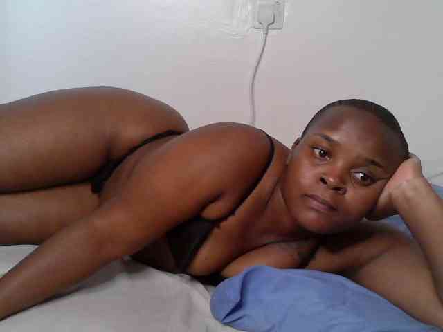 Queen-venny Live Webcam on BongaCams