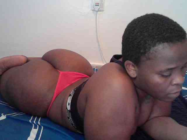 Queen-venny webcam